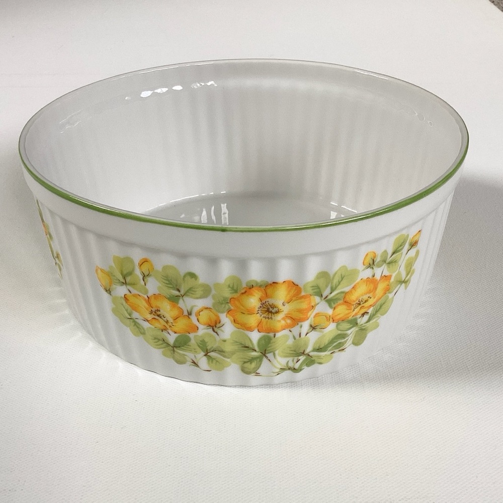 Vintage Floral Ceramic Bowl - Picture 2 of 10